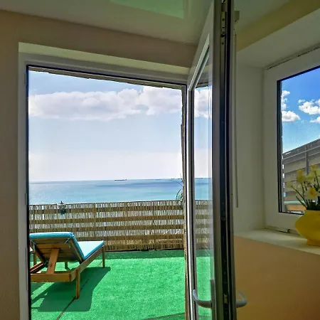 Sea View Apartment Odesa